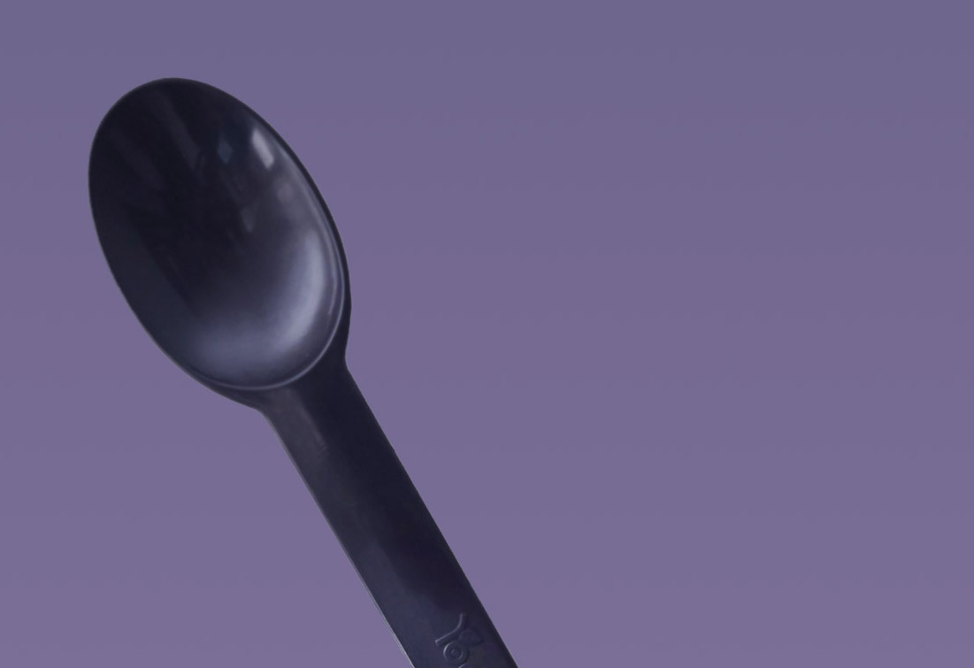 Yogurtland Midnight Plum giant spoon